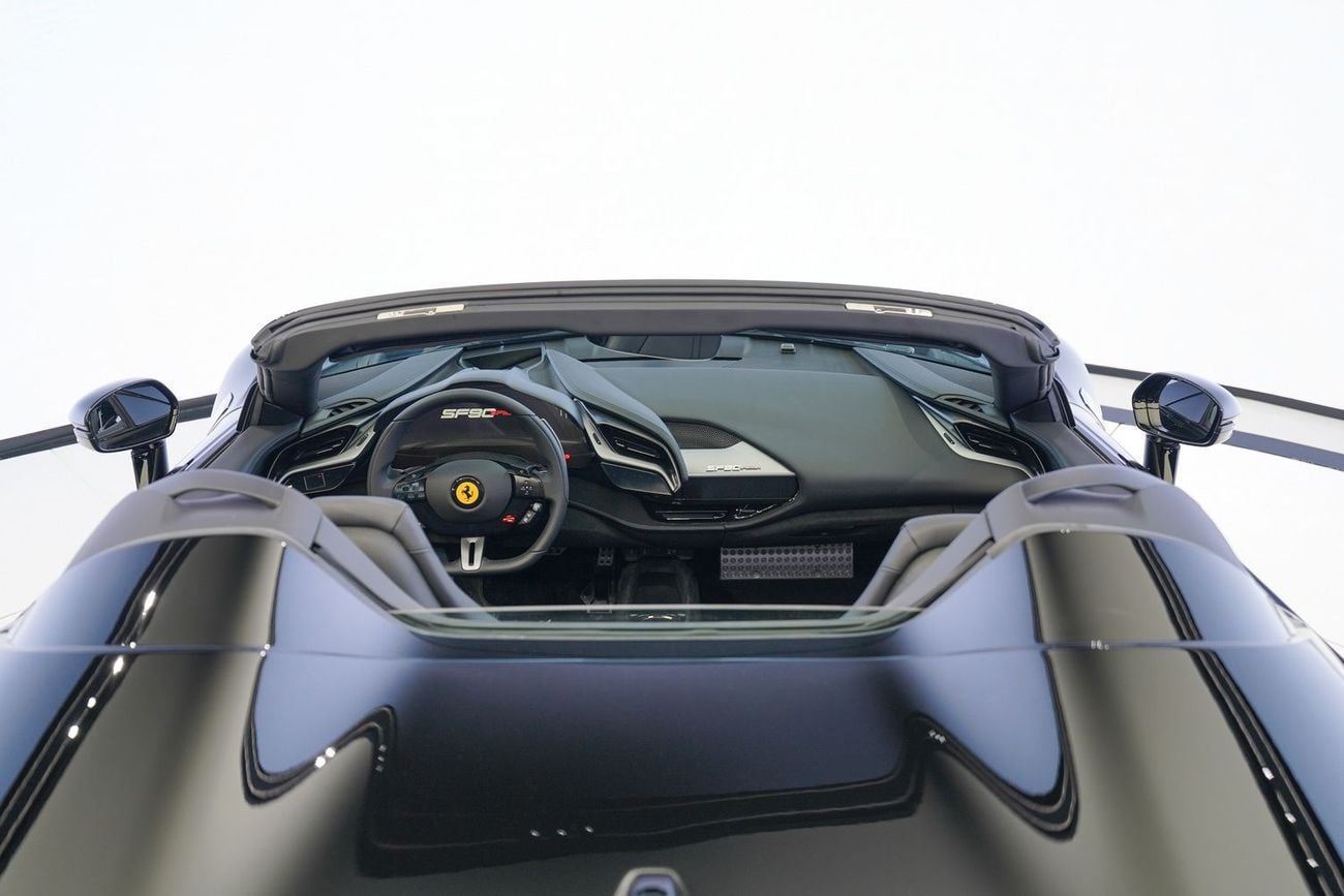 Ferrari SF90 Spider