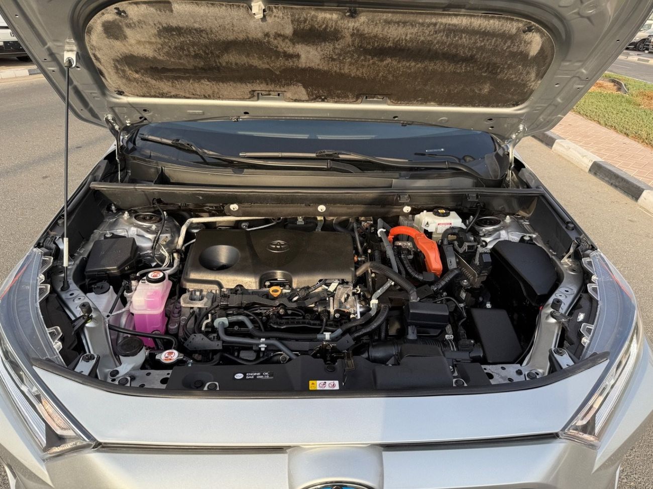 تويوتا راف ٤ RAV4 Xle Hybrid 4x4