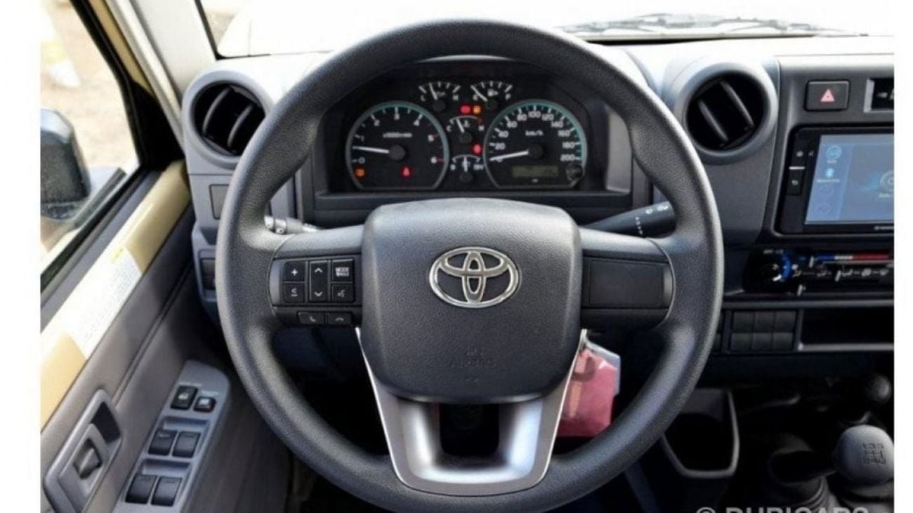 تويوتا لاند كروزر بيك آب 4.5L TURBO DIESEL V8 DOUBLE CAB 2024