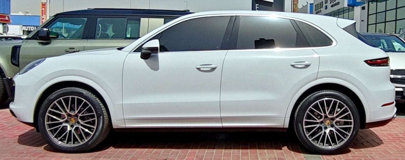 Porsche Cayenne STD SUV 3.6L Original paint 2020 GCC