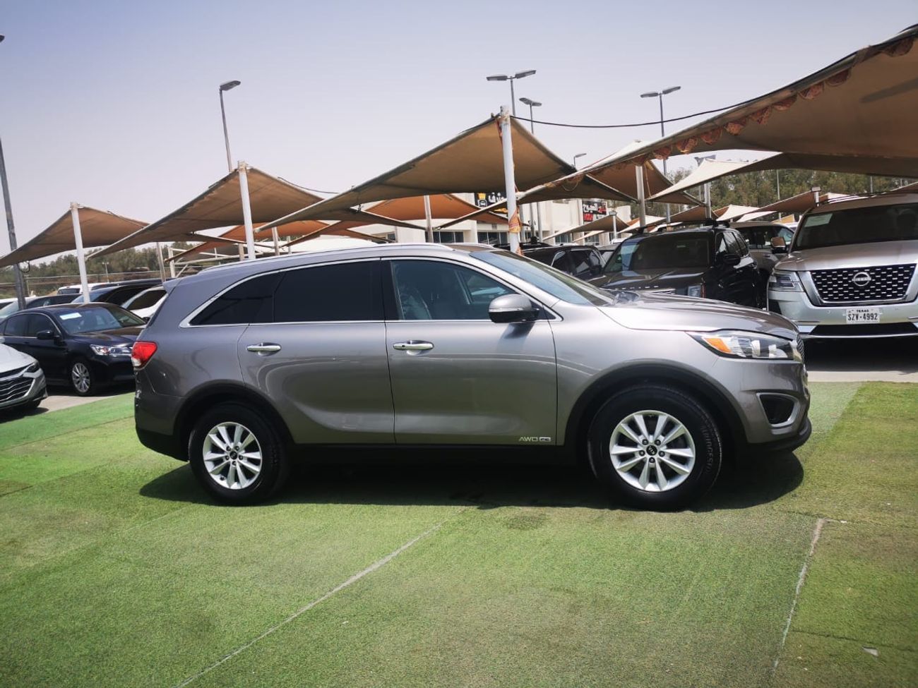 Kia Sorento EX 3.3L