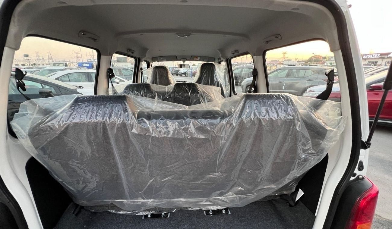 Suzuki EECO Suzuki EECO diesel 1.2 7seats