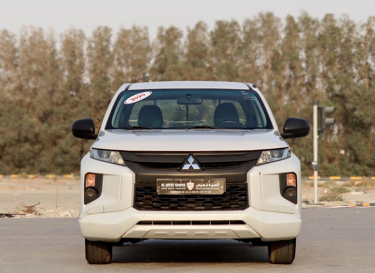 Mitsubishi L200 GL 2.4L (128 HP) Double Cab Utility Mitsubishi L200 2.4 L 2020 GCC accident-free in excellent condit