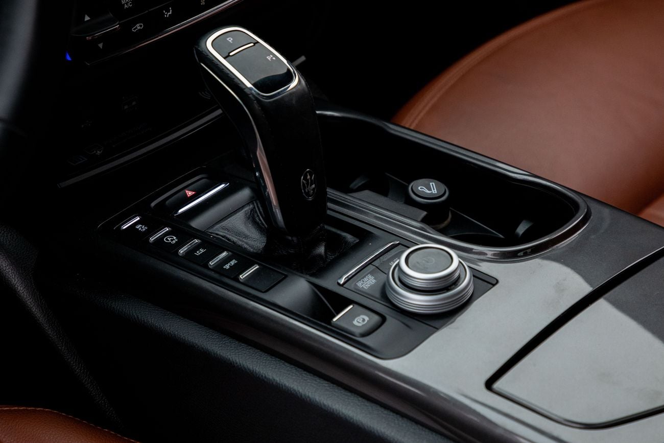 Maserati Ghibli Maserati Ghibli GT Hybrid