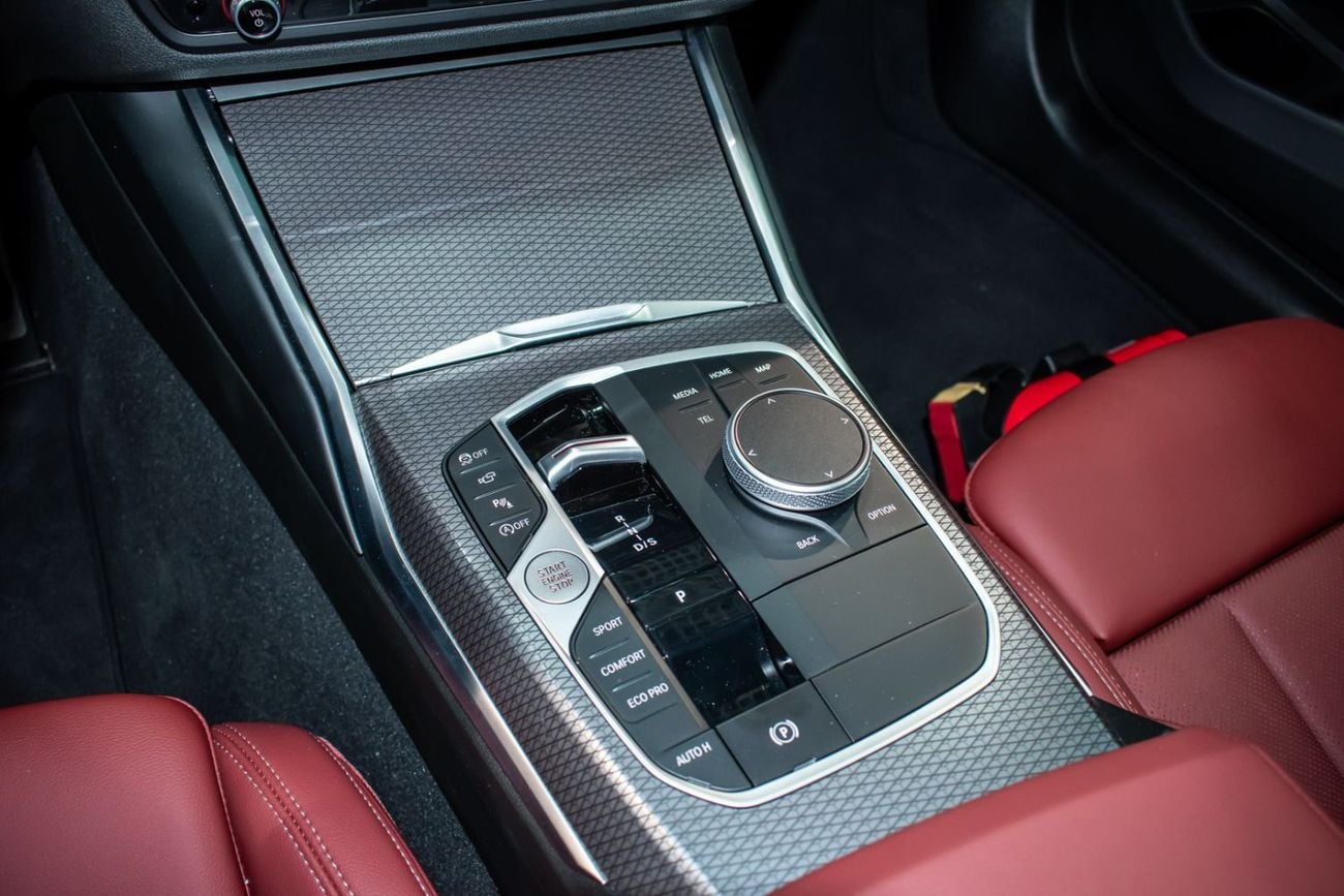 BMW 320i 320i Luxury M Sport Package