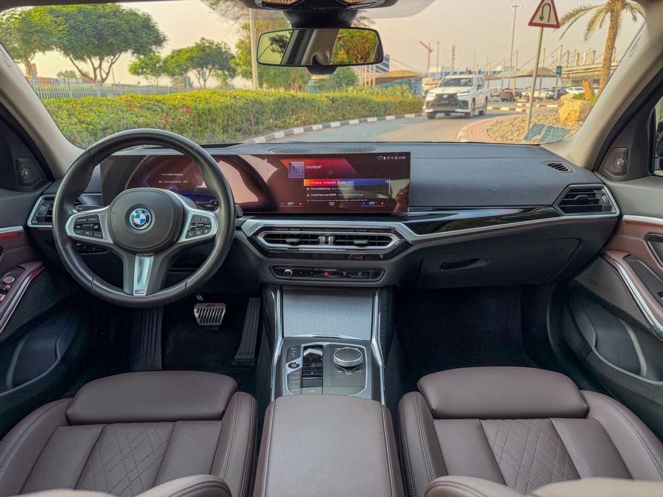 BMW i3 BMW i3 eDrive 40L | Law Mileage (32,000 Km) | 340 Hp