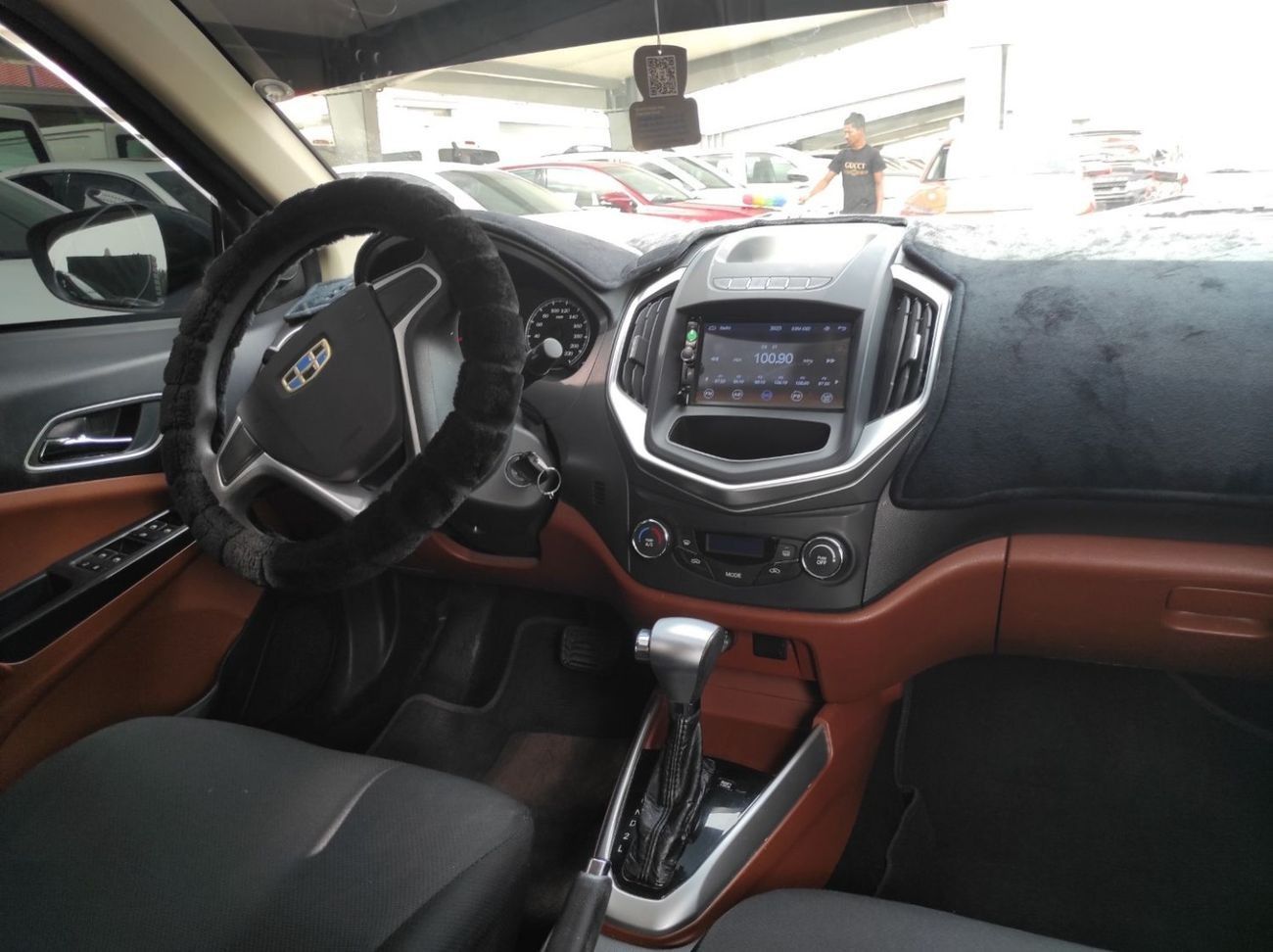 Geely GC6 Geely GC6 2018 Gcc full automatic