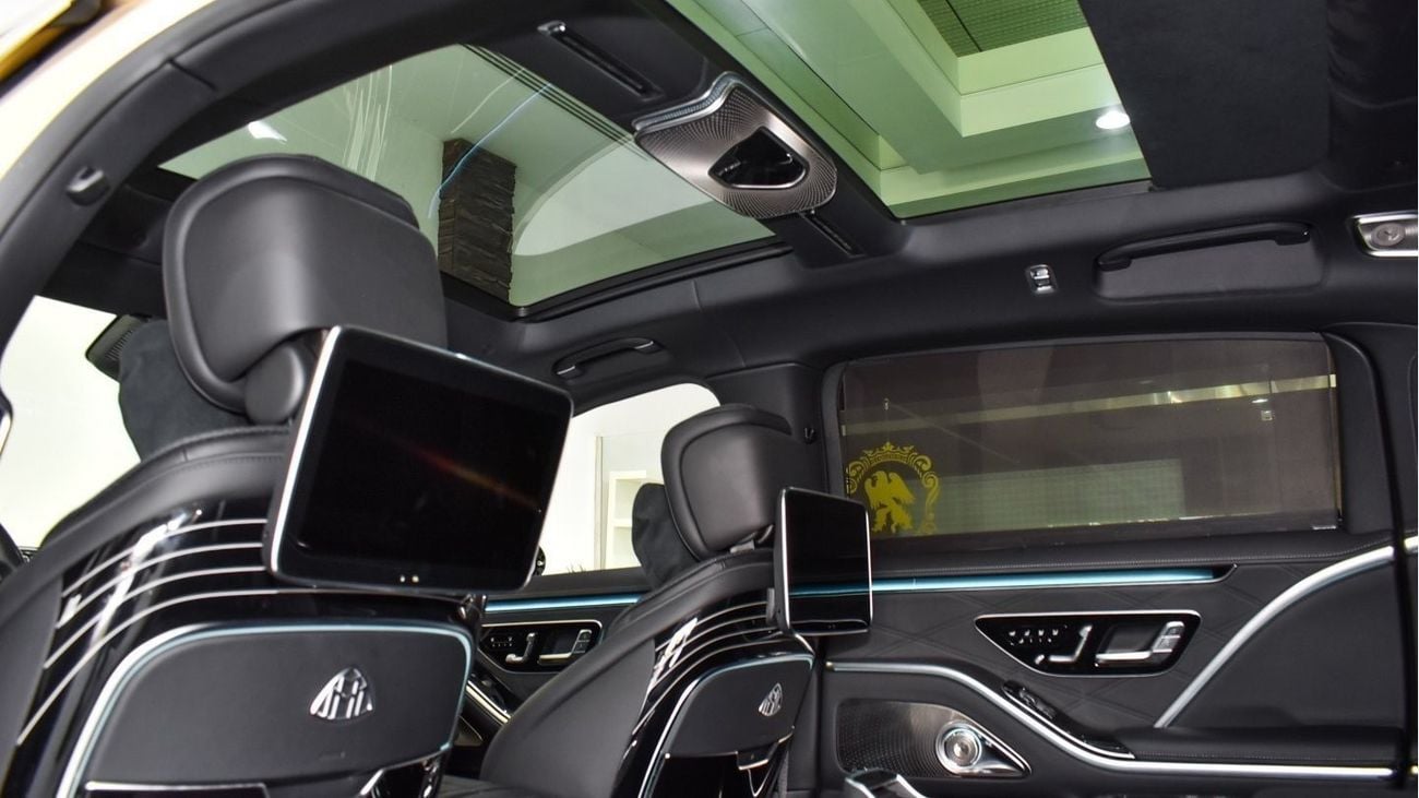 مرسيدس بنز S 680 MAYBACH 2023 BRAND NEW  GERMAN SPECS (AED949000 EXPORT PRICE)
