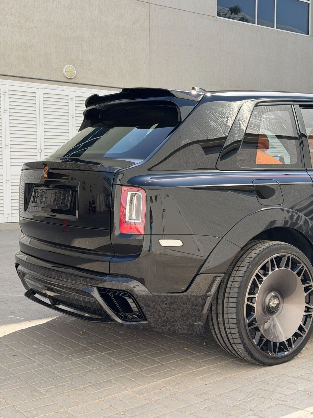 رولز رويس كولينان | NEGOTIABLE PRICE | NEW | 2024 | V12 | 563 HP | 3-YEAR WARRANTY AND SERVICE