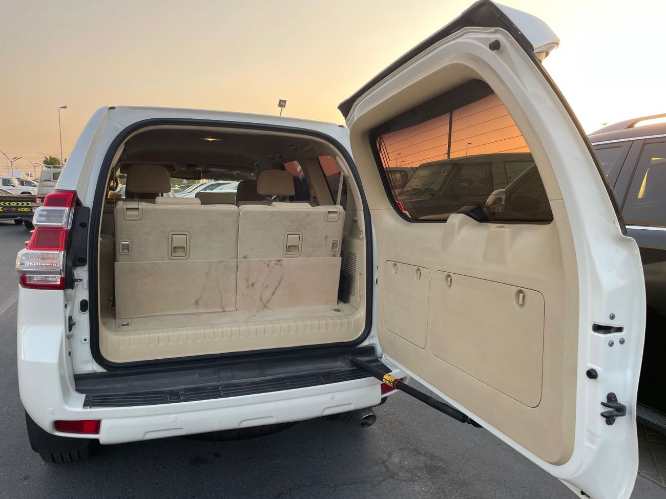 Toyota Prado GXR 2.7L (164 HP) 4WD (7 Seater)