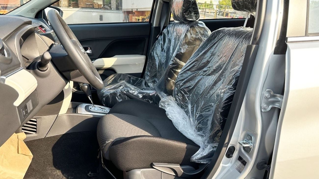 Toyota Rush GL 1.5L Toyota RUSH 1.5L 7seat A C AIRBAG ABS AT