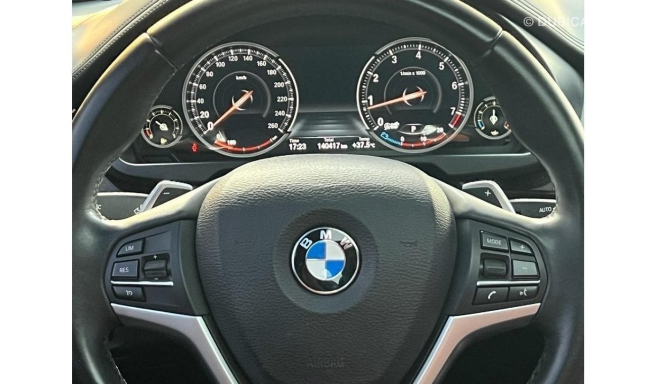 BMW X6 50i Luxury BMW X6 2016 GCC 50i Xdrive FULL OPTIONS ORIGINL PAINT FULL SERVICE HISTORY