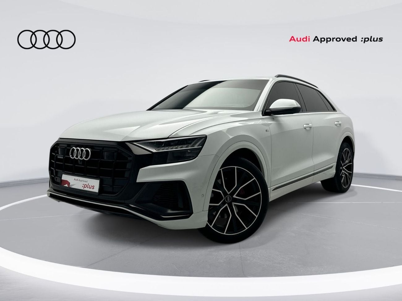 أودي Q8 55 TFSI quattro (340 HP) Luxury (Ref# 07009)