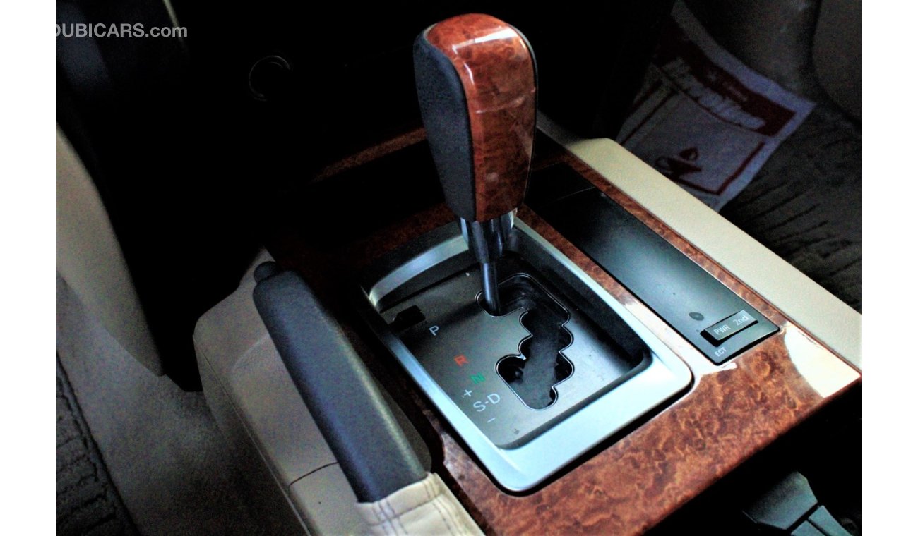 Toyota Land Cruiser GXR, 4.6L Petrol /  Leather Seats / Sunroof / DVD / Rear A/C ( LOT 7259)