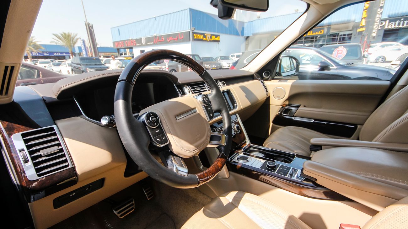 Used Range Rover 2013 Used Land Rover Range Rover 2013 for sale in Dubai - 34124