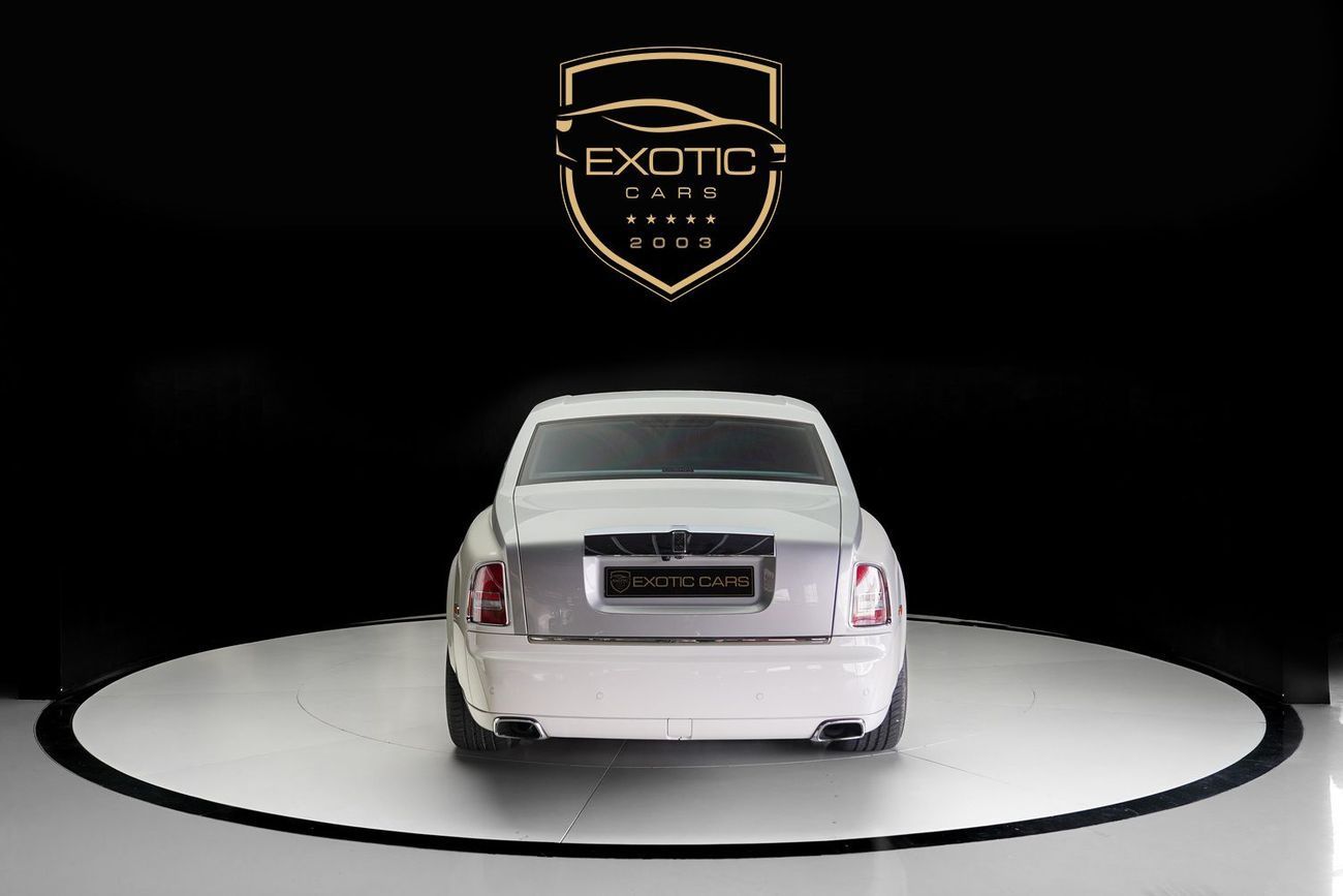 رولز رويس فانتوم EWB 6.8L