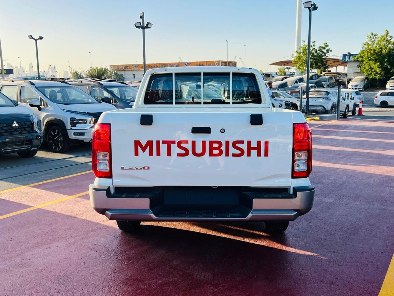 Mitsubishi L200 MITSUBISHI L200 PETROL GCC M/T 2026