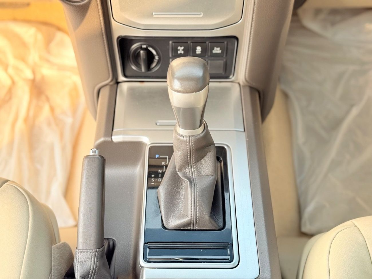 تويوتا برادو Toyota Prado TX-L Top 4.0L