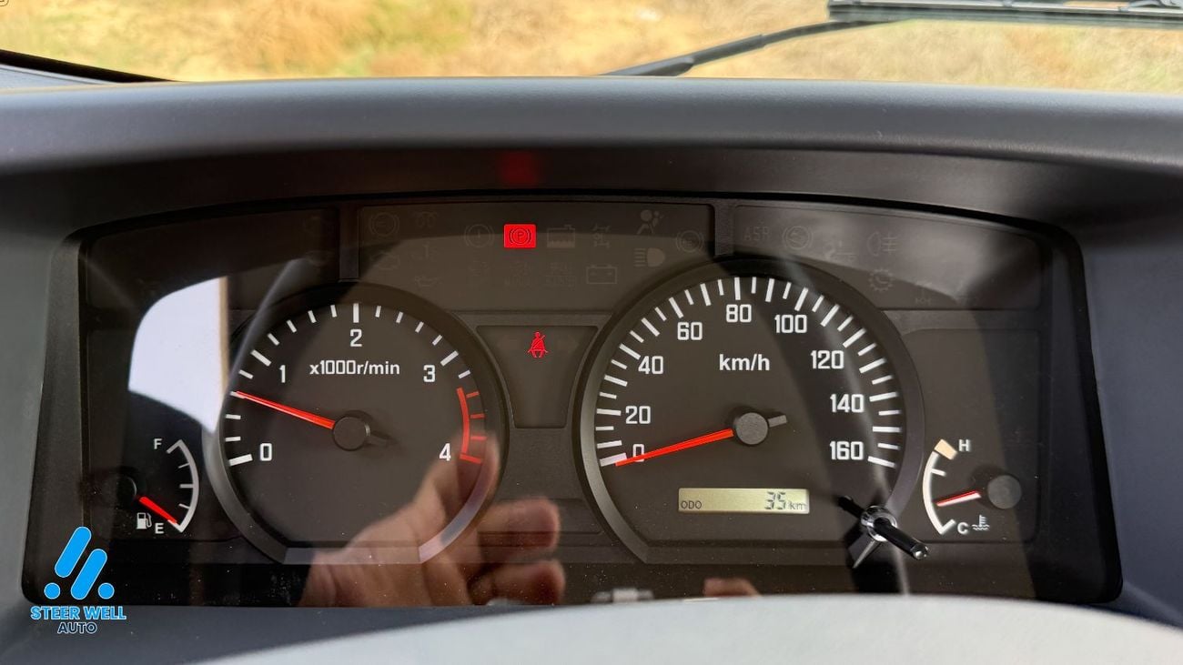 Isuzu NPR 2025 | 5.2L Diesel Manual | Bare Chassis | 16ft | GCC | Like New