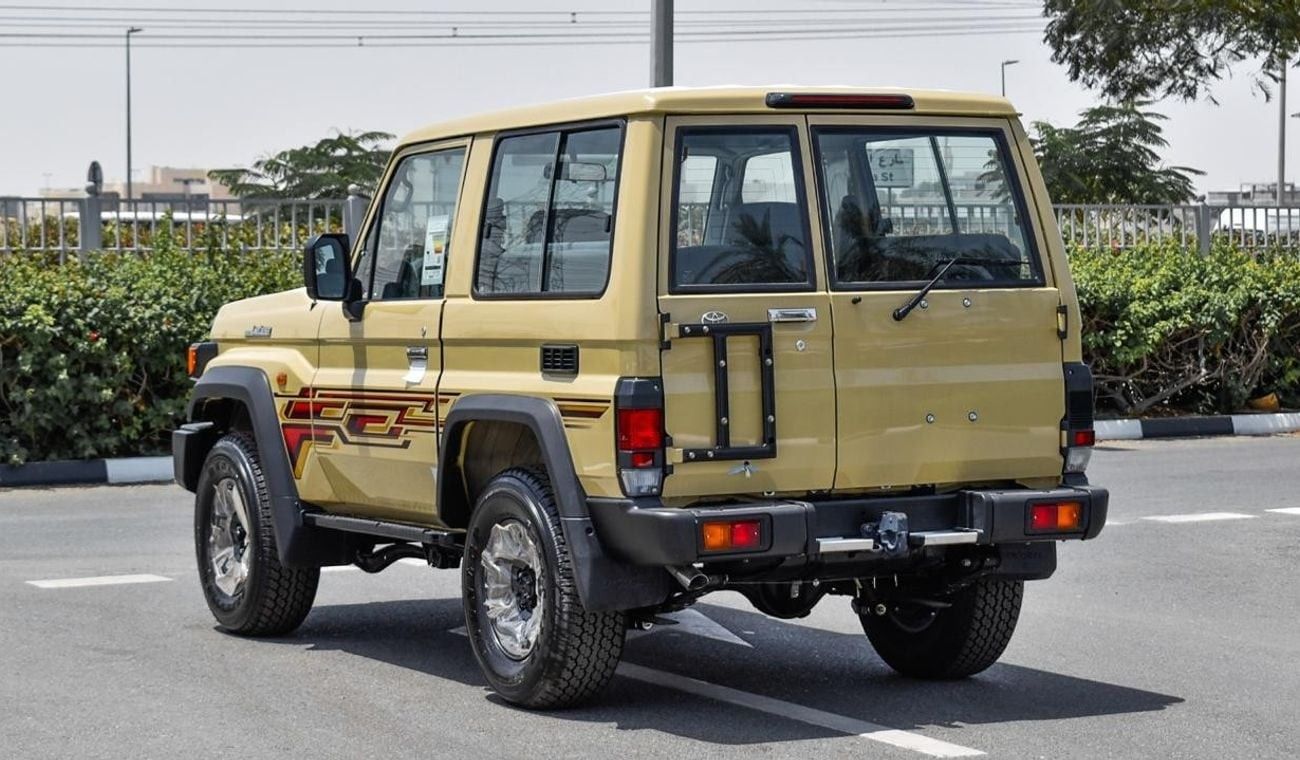 تويوتا لاند كروزر Toyota Landcruiser Hardtop 4.0 CC Manual Patrol