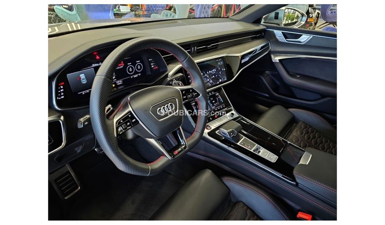 Audi RS7 TFSI quattro Audi RS7 /2022 / 12,000KM/GCC Dealer warranty and service