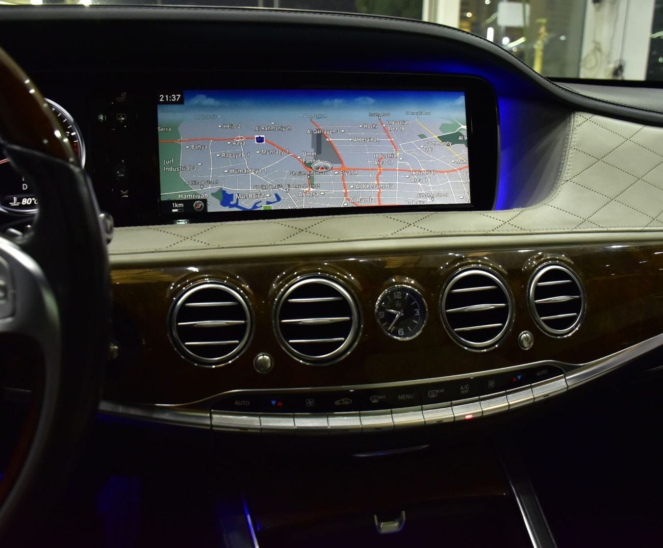 Mercedes Benz S550 EXCELLENT DEAL for our Mercedes Benz S550 ( 2016 Model ) in White Color American Specs