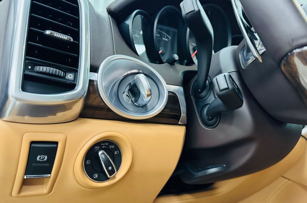 Porsche Cayenne GCC .. FSH .. Original Paint .. S .. Perfect Condition