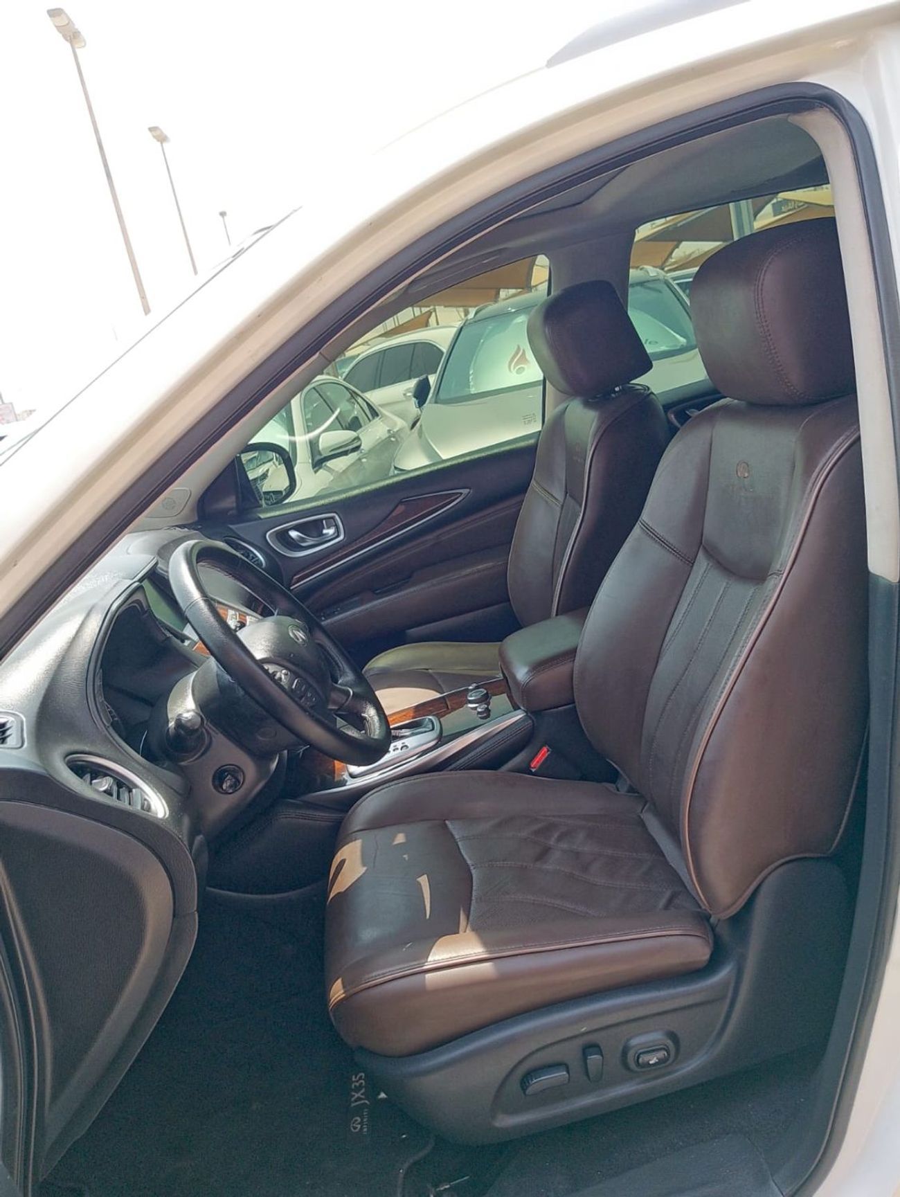 Infiniti JX35 Luxury 3.5L