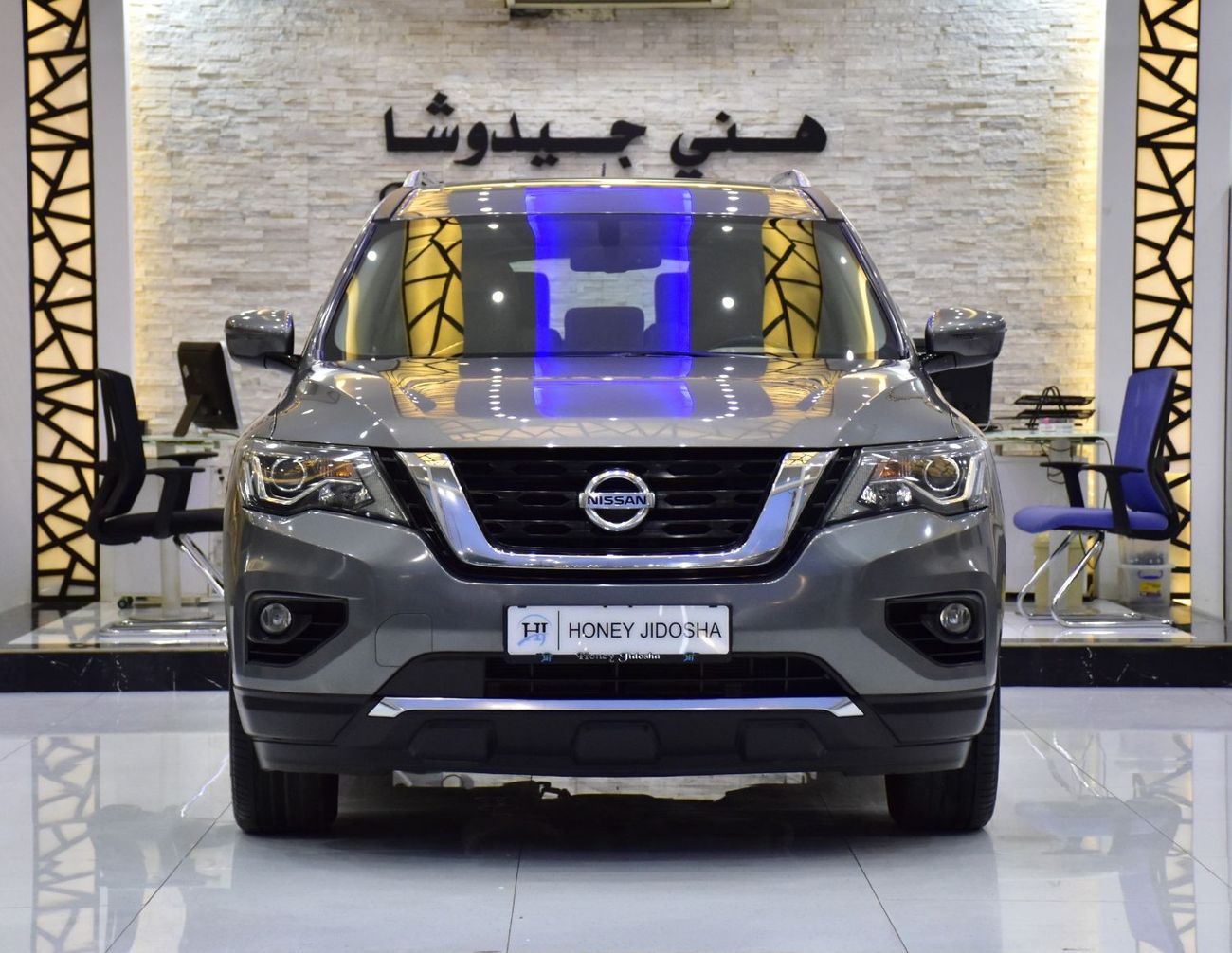 نيسان باثفايندر EXCELLENT DEAL for our Nissan Pathfinder SV 4WD ( 2018 Model ) in Grey Color GCC Specs