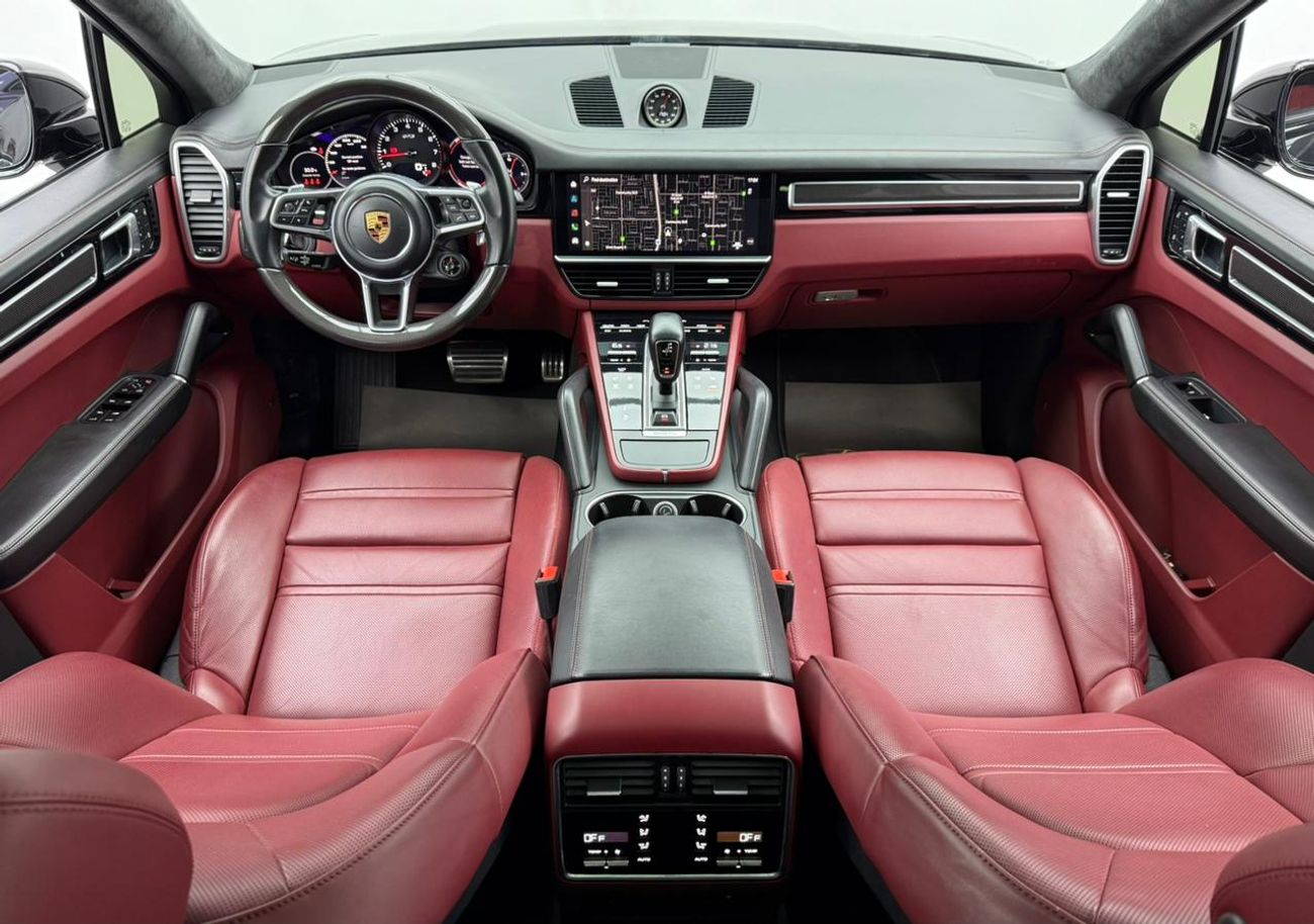 بورش كايان GTS 4.0L (460 HP) 2022 Porsche Cayenne GTS ,Warranty June/2026 ,Agency Service History