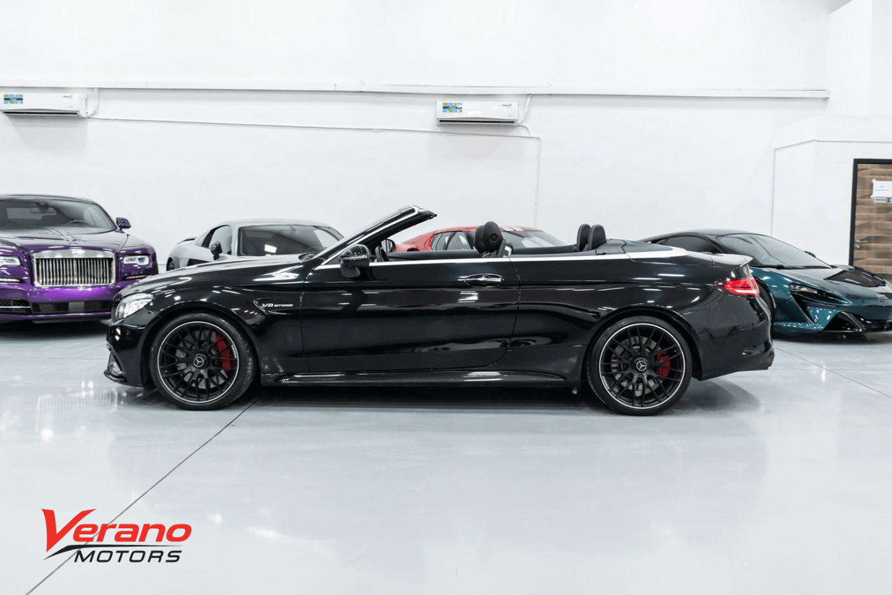 مرسيدس بنز C 63S AMG Std 4.0L (4 Seater)