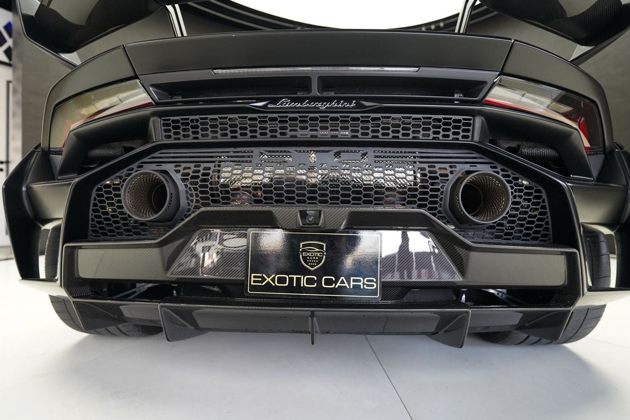 Lamborghini Huracan STO