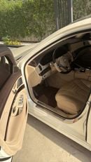 مرسيدس بنز S 560 Std 4.0L (463 HP)