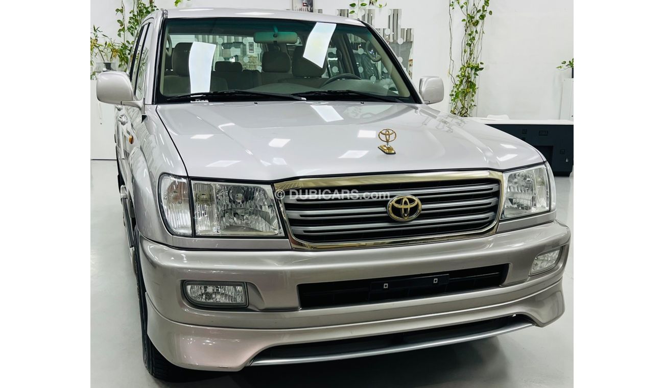 تويوتا لاند كروزر GXR .. GCC .. FS H .. Perfect Condition .. V6 .. 4WD