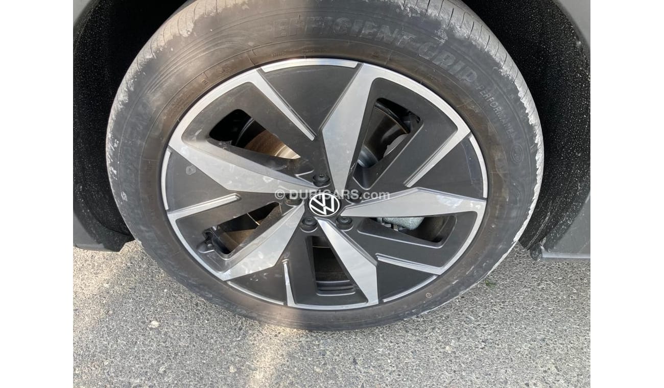 فولكس واجن ID.4 VOLKSWAGEN ID 4 CROZZ PRO ELECTRIC 5 SEATER 2022MY EXPORT