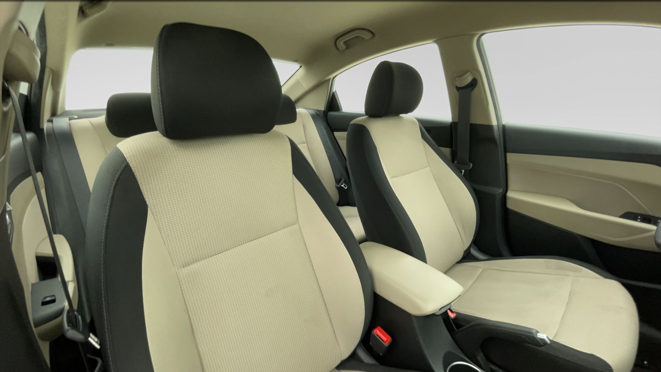 هيونداي أكسنت SMART 1.6 | بدون دفعة مقدمة | اختبار القيادة في المنزل