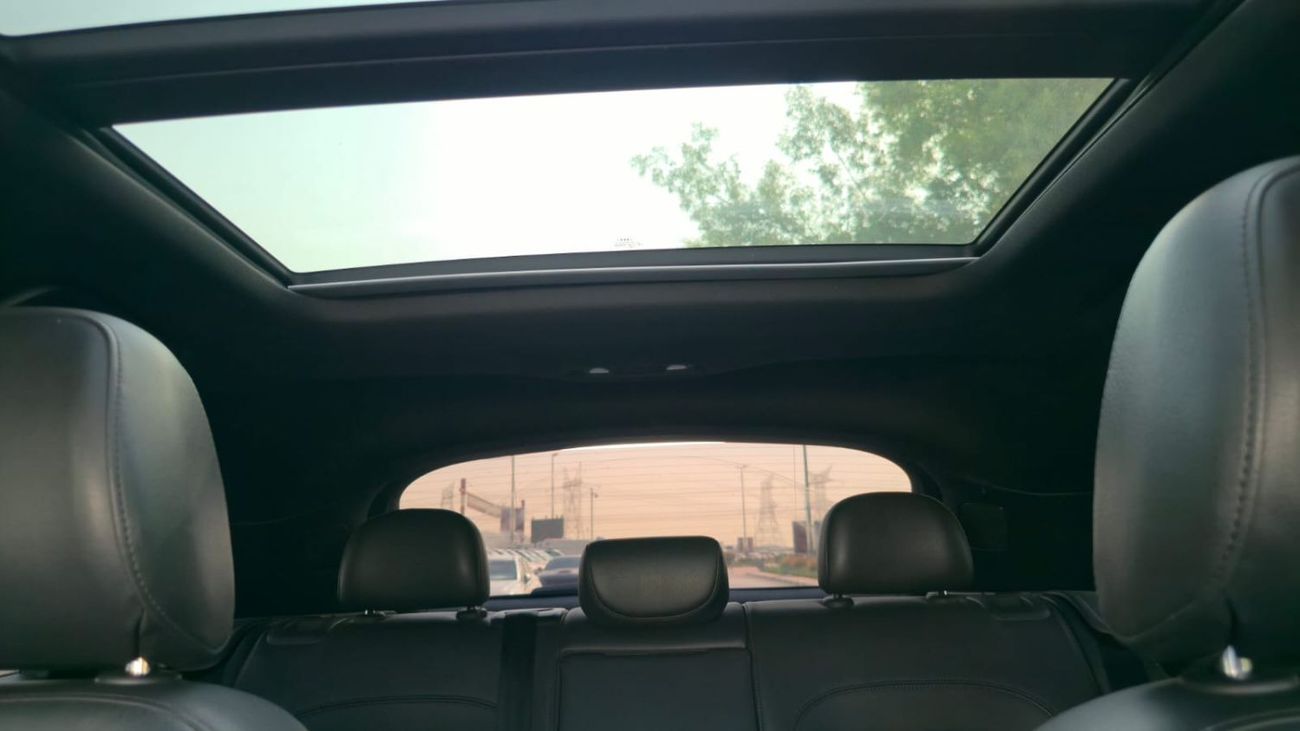 أودي Q3 LEFT HAND FULL OPTION CLEAN AND IN PERFECT CONDITION 2.0 PETROL