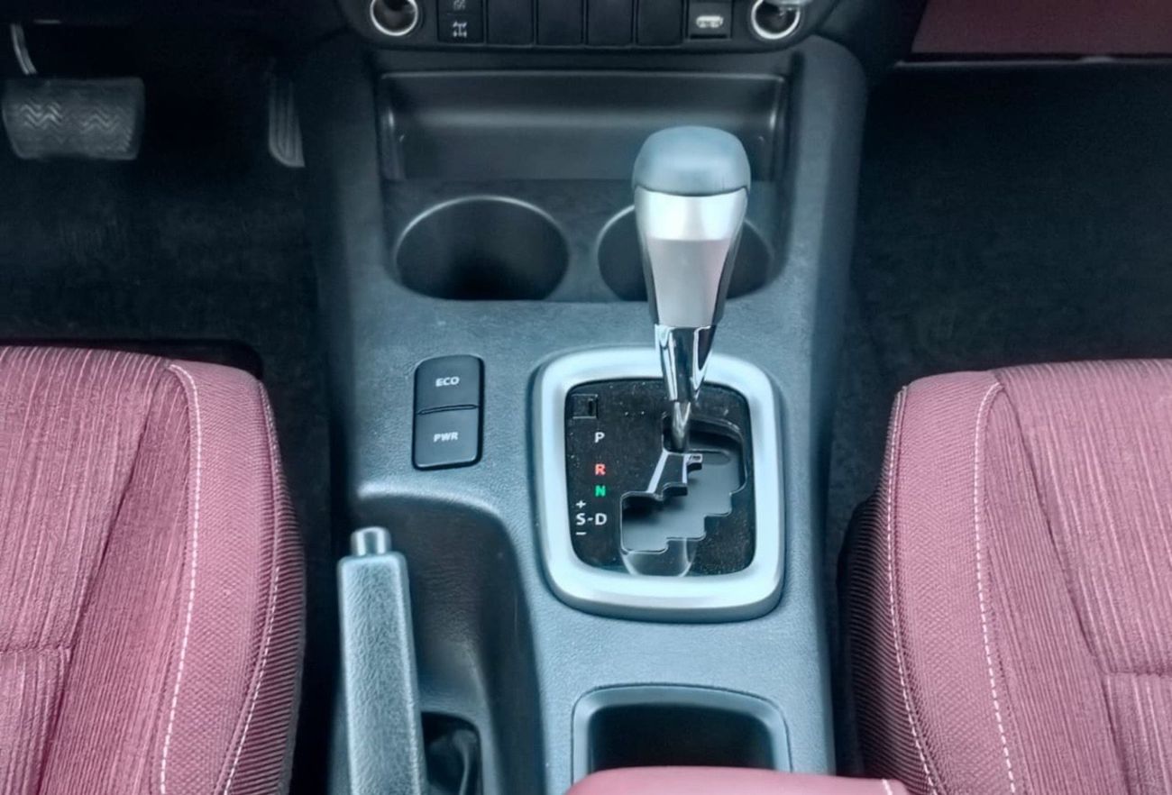 Toyota Hilux TOYOTA HILUX 2.4L DIESEL AUTOMATIC TRANSMISSION 2025