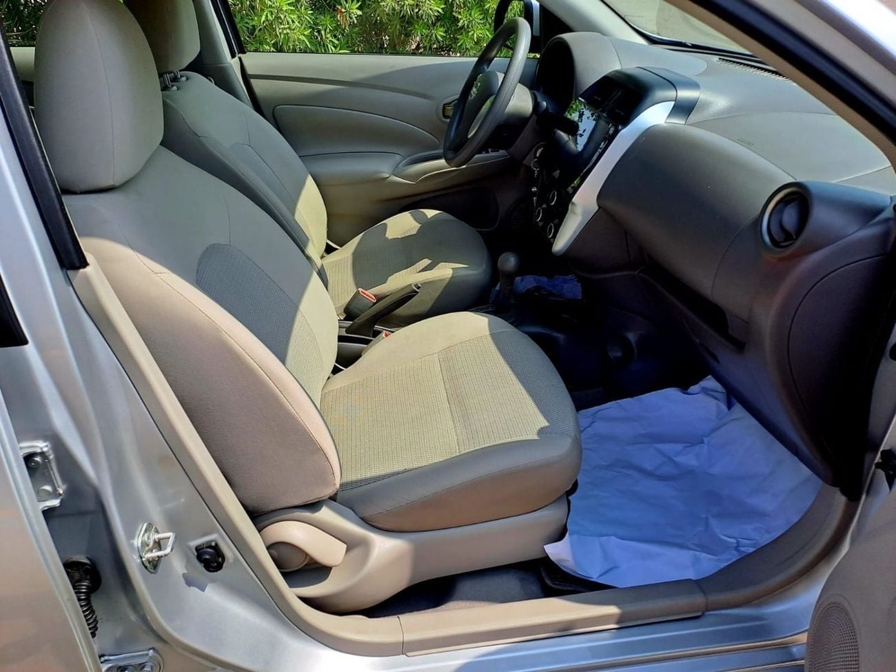 نيسان صني 470-Monthly l GCC l Camera, GPS l Accident Free