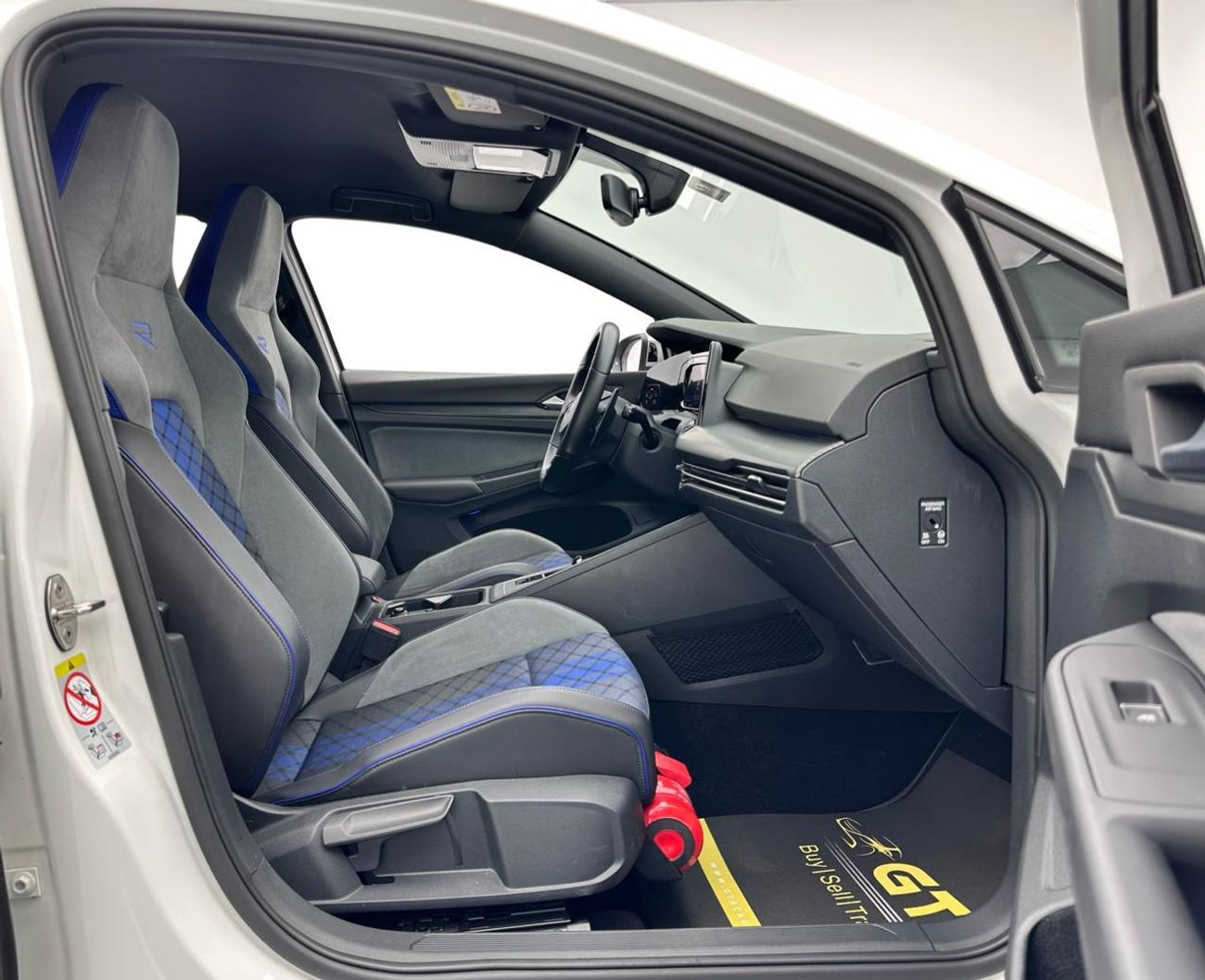 فولكس واجن جولف ار 2022 Volkswagen Golf R, Sept/2027 Volkswagen Warranty, Volkswagen Full Service History, GCC