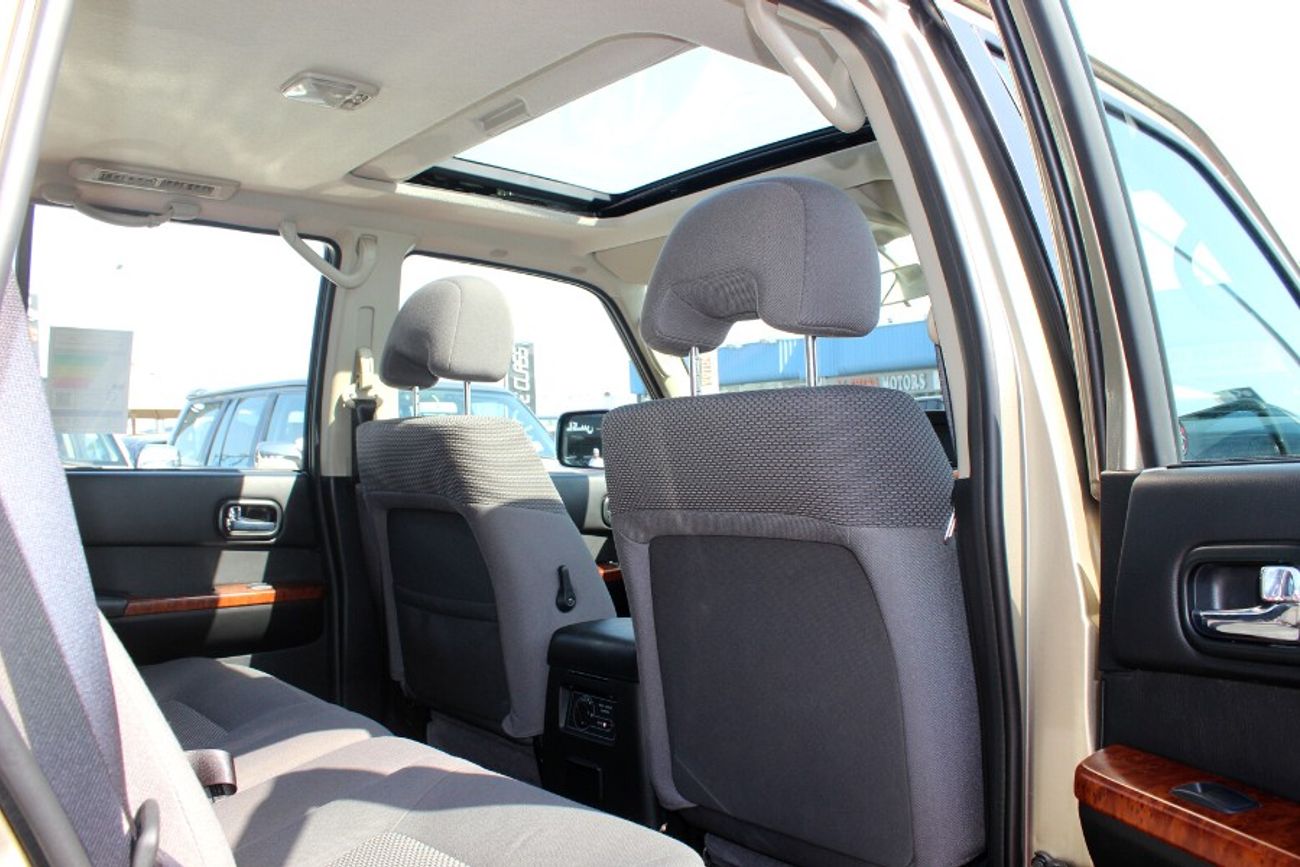Nissan Patrol (2021) SAFARI MT,GCC, UNDER WARRANTY FROM LOCAL DEALER