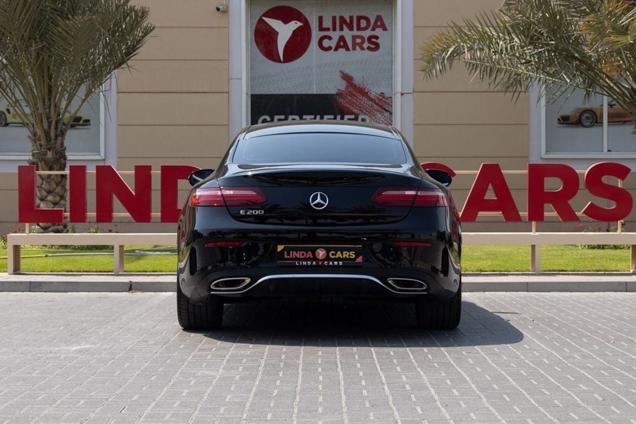 مرسيدس بنز E200 Mercedes-Benz E200 Premium+ 2019 GCC under Warranty with Flexible Down-Payment.