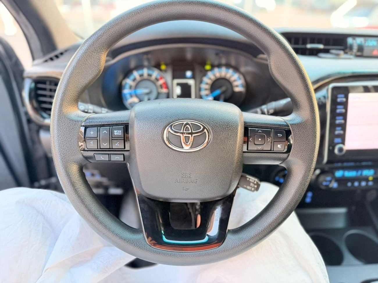 تويوتا هيلوكس Adventure 4.0L