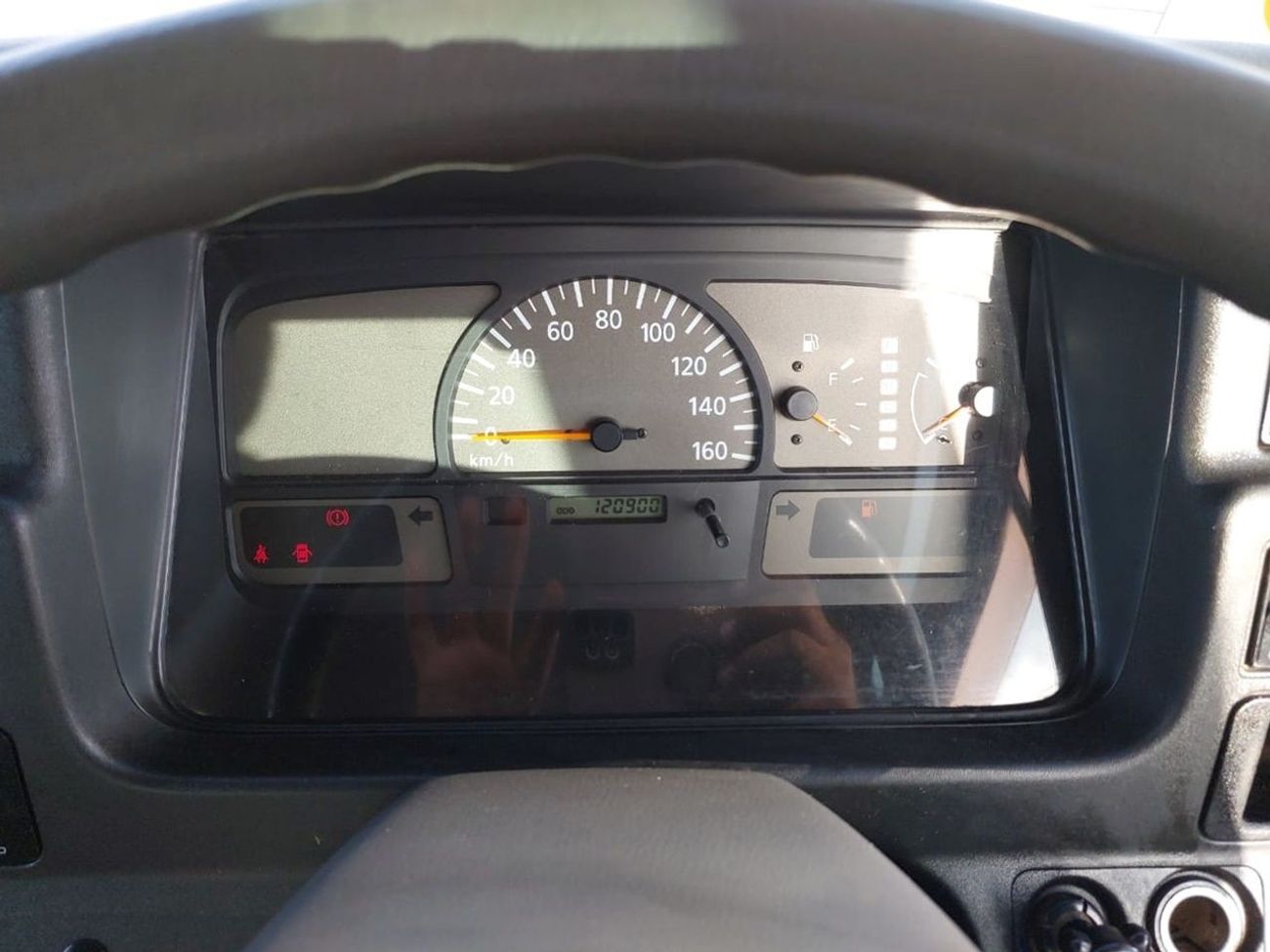 Nissan Civilian NISSAN CIVILIAN BUS RIGHT HAND DRIVE (PM0943)