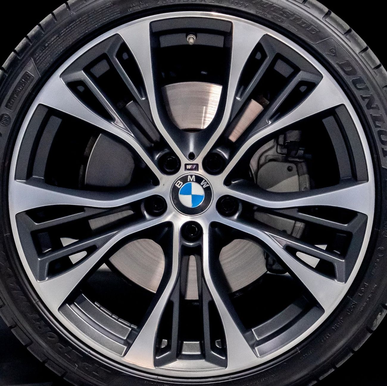 BMW X5 50i M Sport 4.4L 2,540x60 • 0% DP • 2018 BMW X5 50i XDrive M-Sport • Warranty Available • GCC •