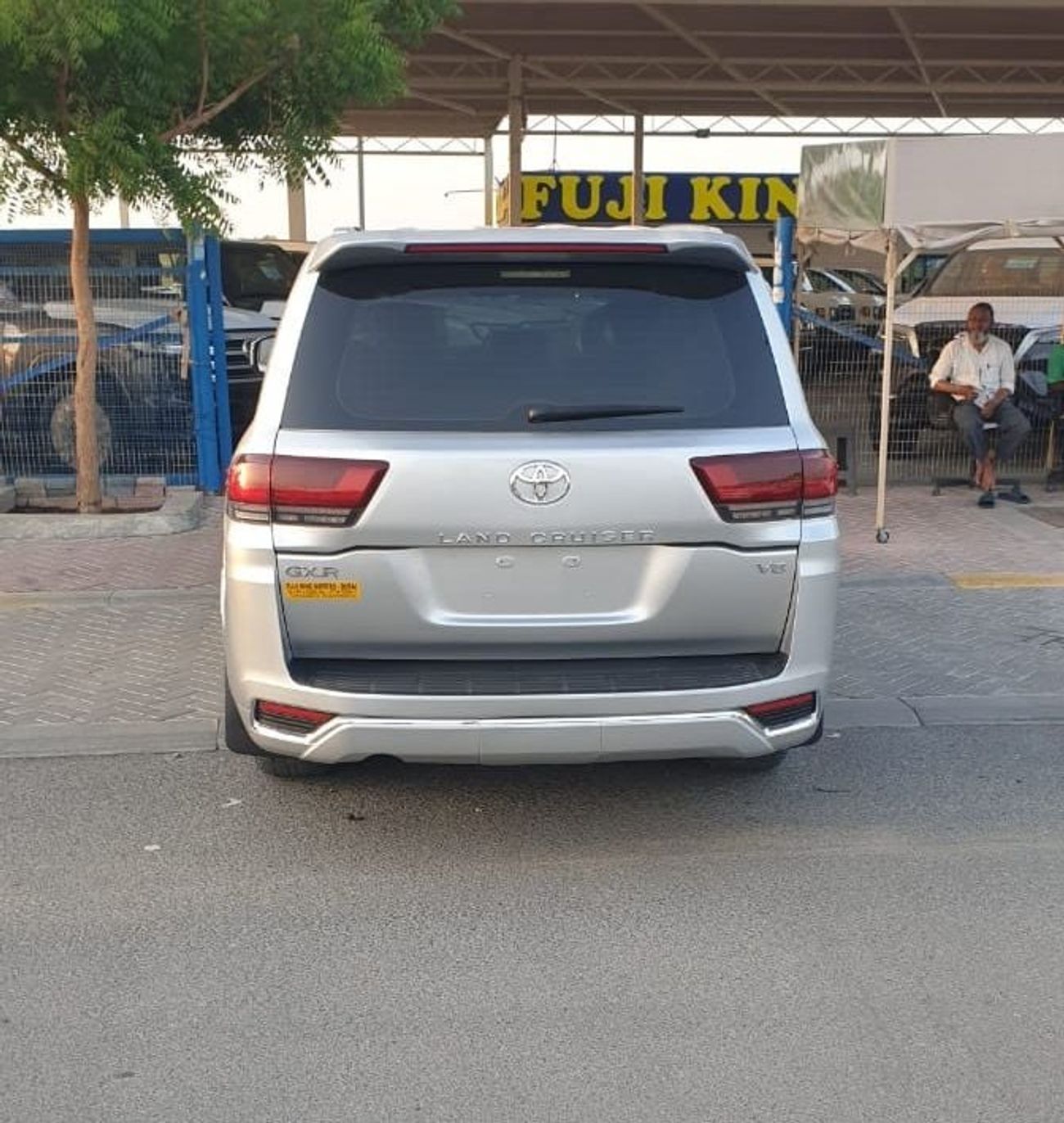 Toyota Land Cruiser GXR 4.6L V8 (MODIFY 2023) - PETROL