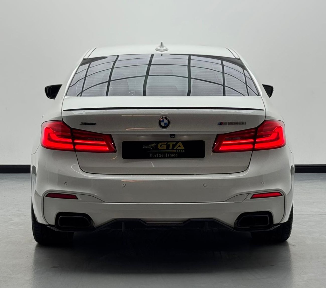 بي أم دبليو M550i 2018 BMW M550i xDrive Masterclass , BMW Service History, 1 Year Warranty, GCC