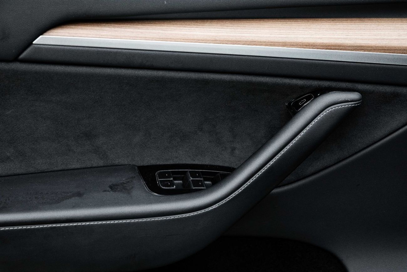 Tesla Model Y Performance | 2,350 P.M | 0% Downpayment | Warranty!