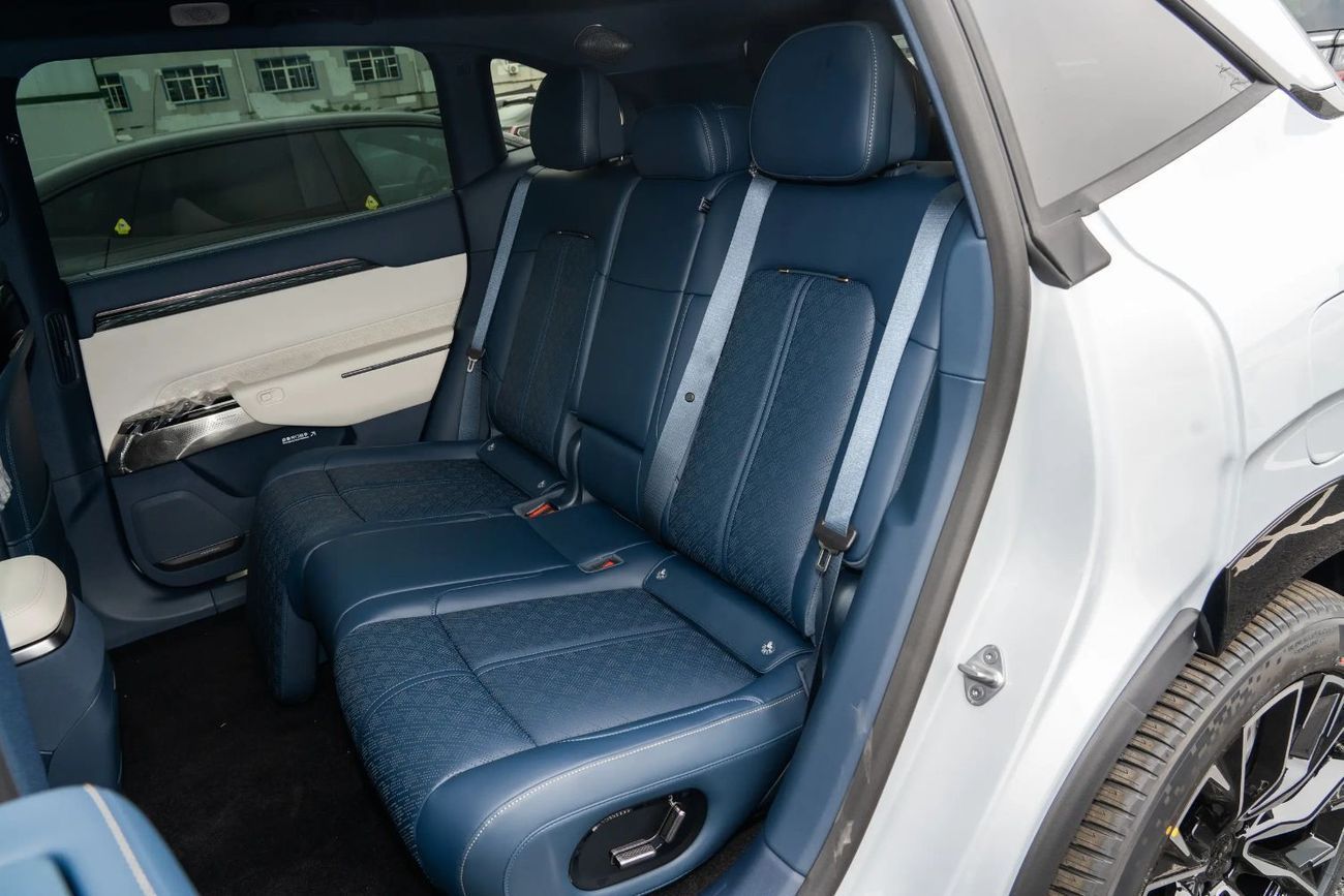 Zeekr 7X 100 kWh Long-Range All-Wheel Drive Intelligent Driving Edition