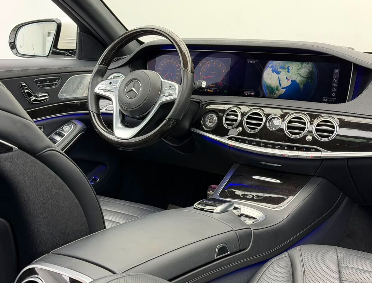 Mercedes Benz S560 STD